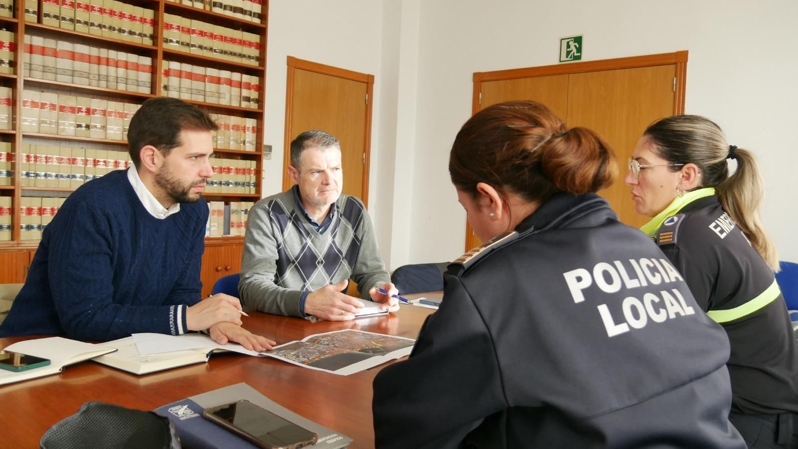 Reunión de coordinación del despliegue.