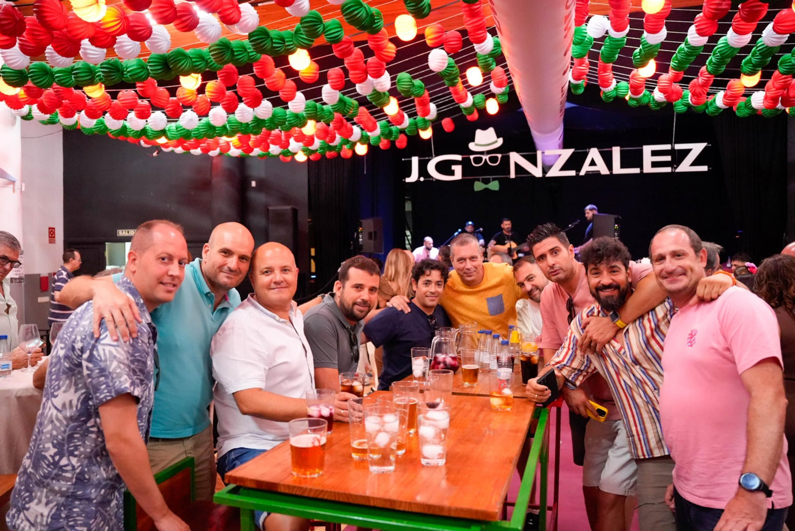 Disfrutando de la feria del mediodía en la jornada del jueves