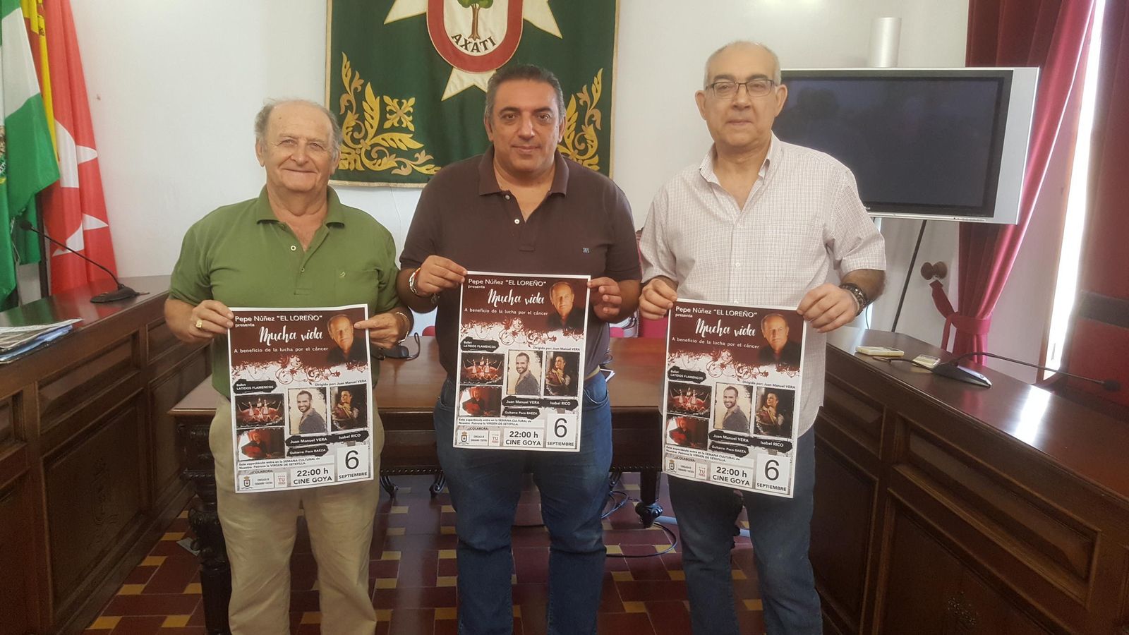 En la imagen, momento de la presentación del cartel del espectáculo ‘Mucha vida’ que se celebrará el próximo 6 de septiembre.