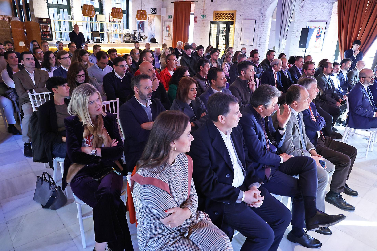 Las imágenes de los invitados en el Foro Gerardo Rojas