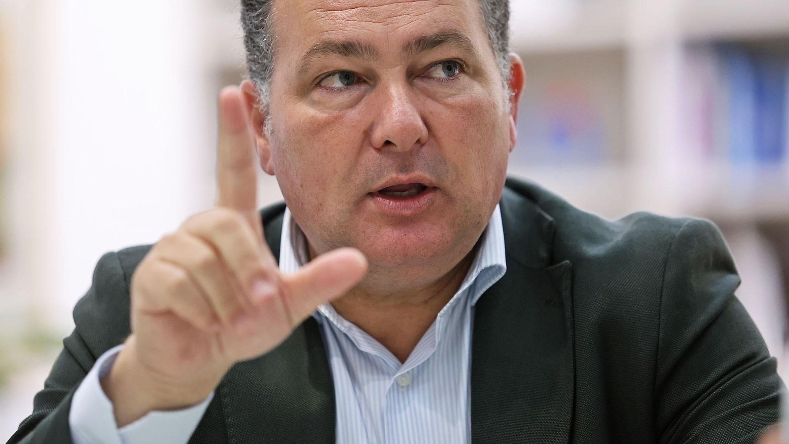 David Toscano, en un momento de la entrevista concedida a Huelva Información.