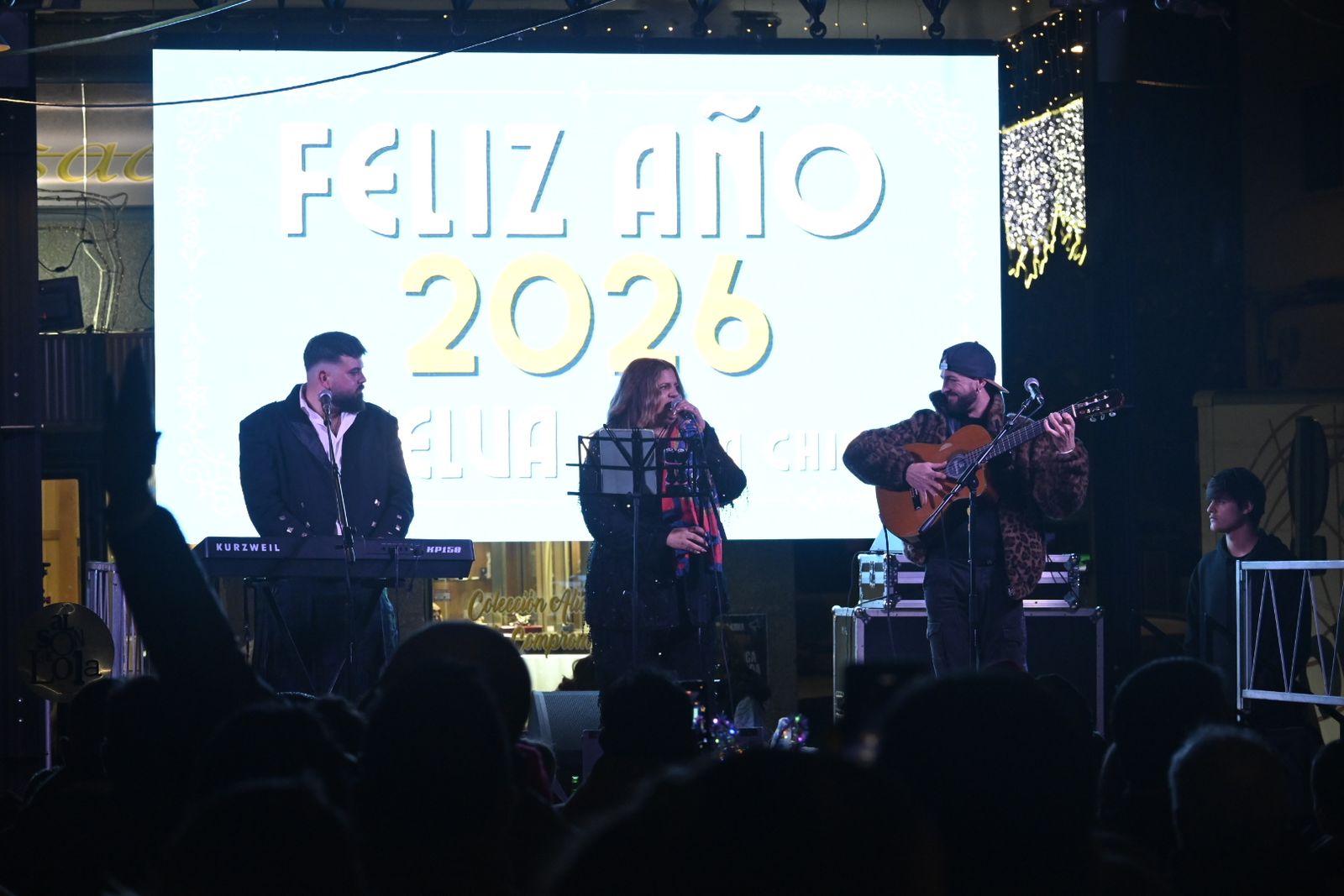 Las mejores fotografías de la celebración de Fin de Año y Preuvas en Isla Chica