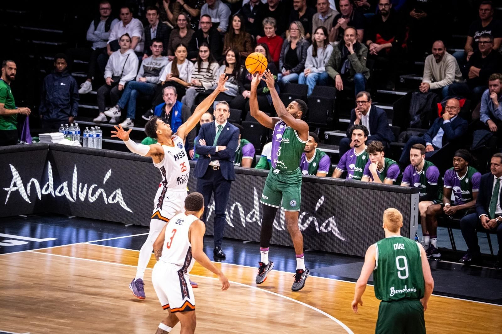 En directo, Le Mans-Unicaja de BCL: ¡Descanso!