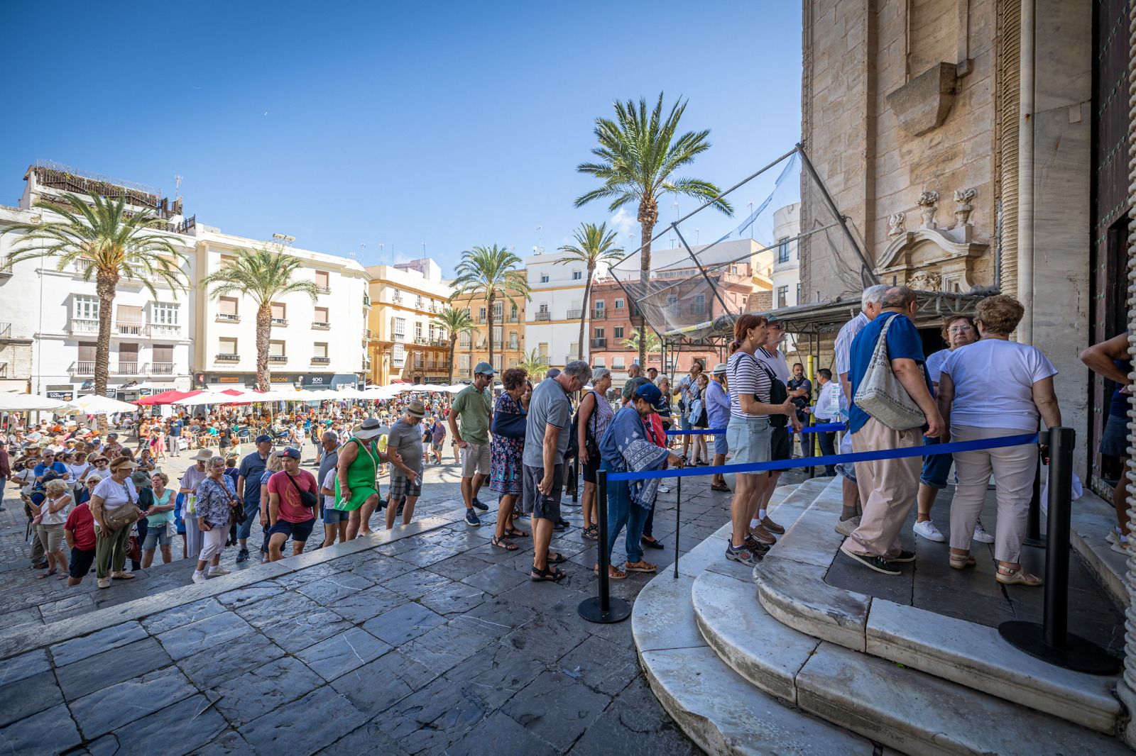 Los turistas que han llegado a Cádiz en los cinco cruceros