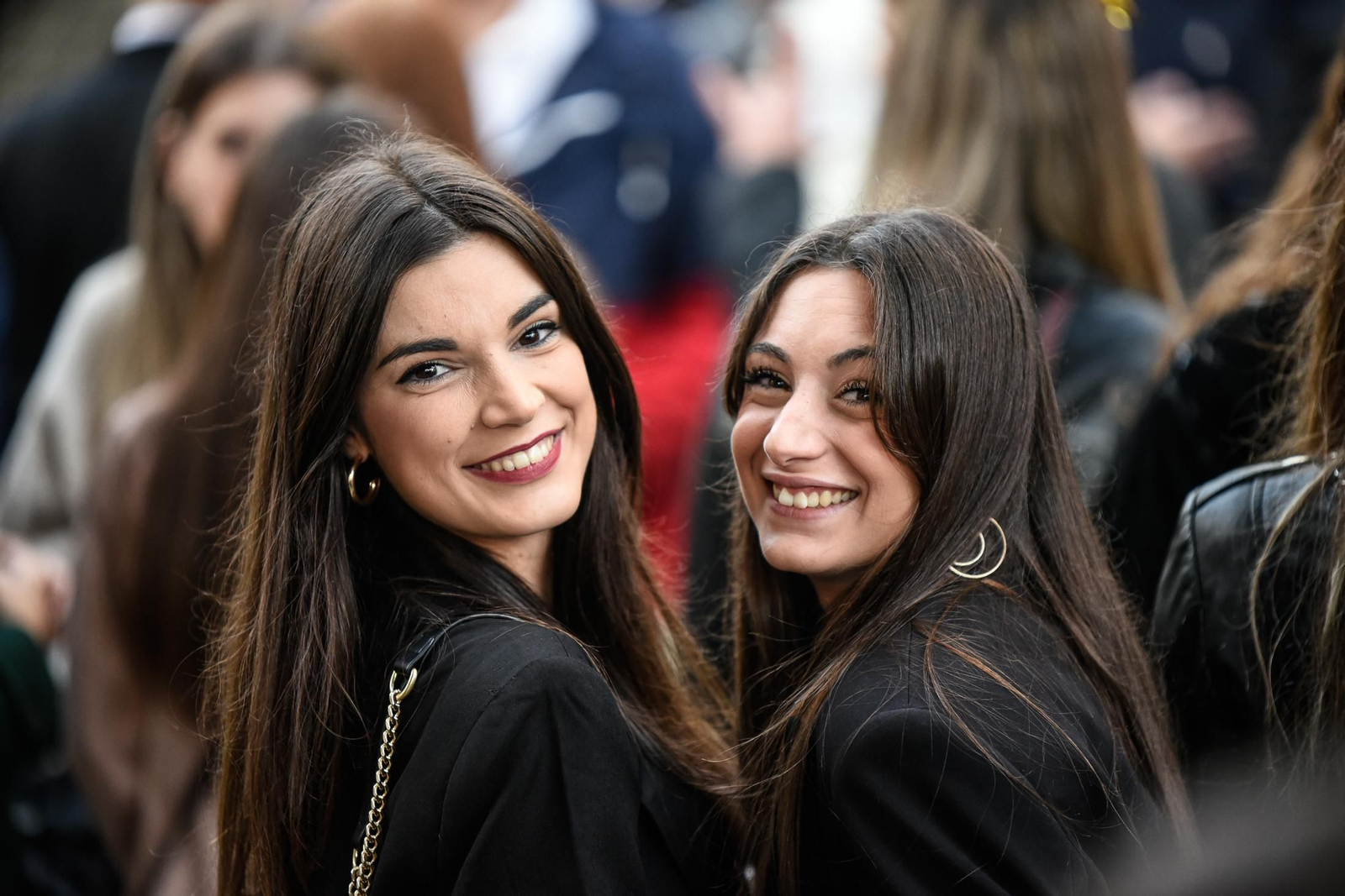 Imágenes de las celebraciones en el centro de Huelva la tarde del 24