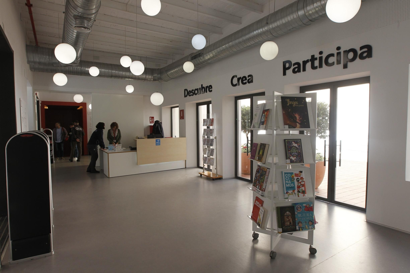 Fotogalería inauguración Biblioteca Central Municipal José María Artero. Almería