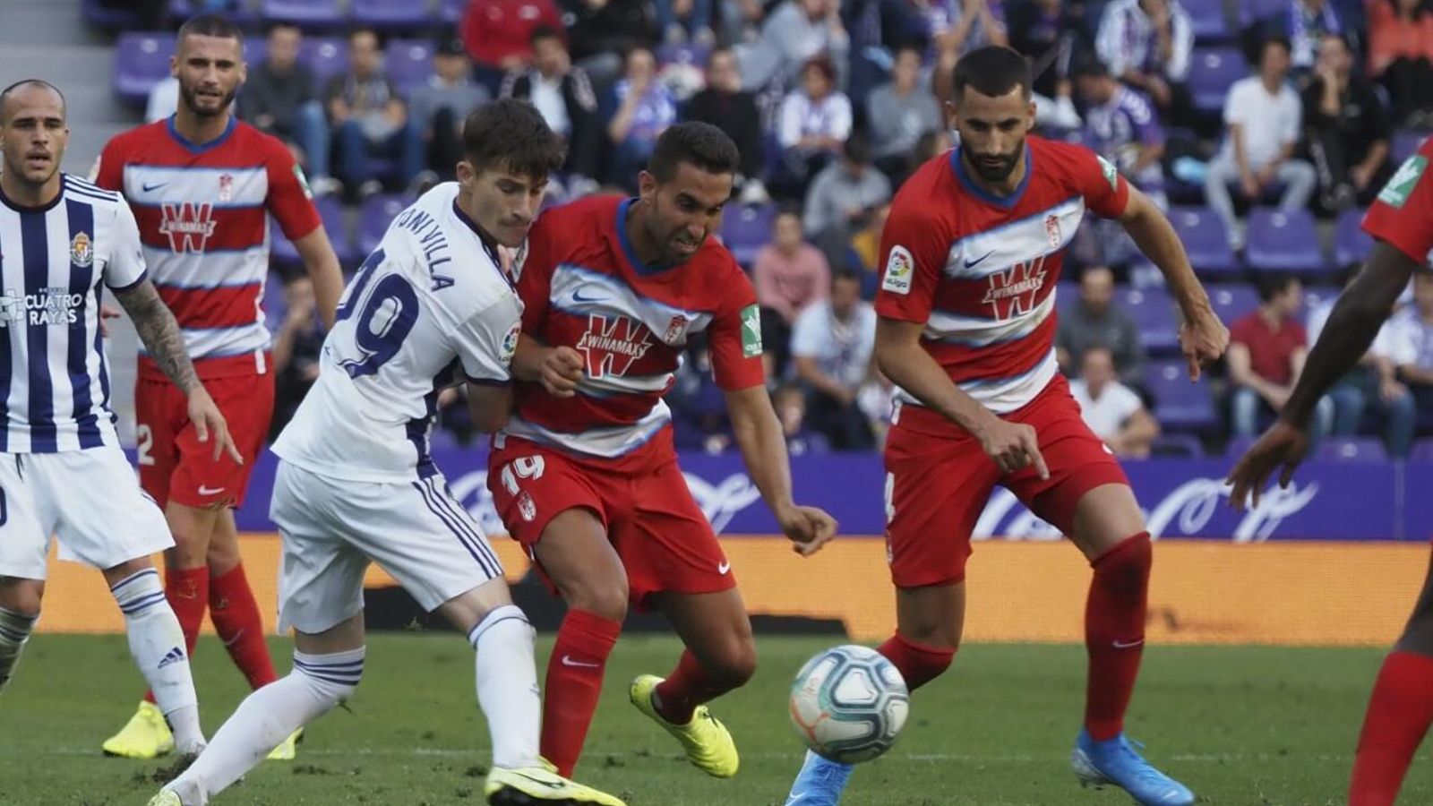 La última vez que el Granada puntuó fuera fue en Valladolid.