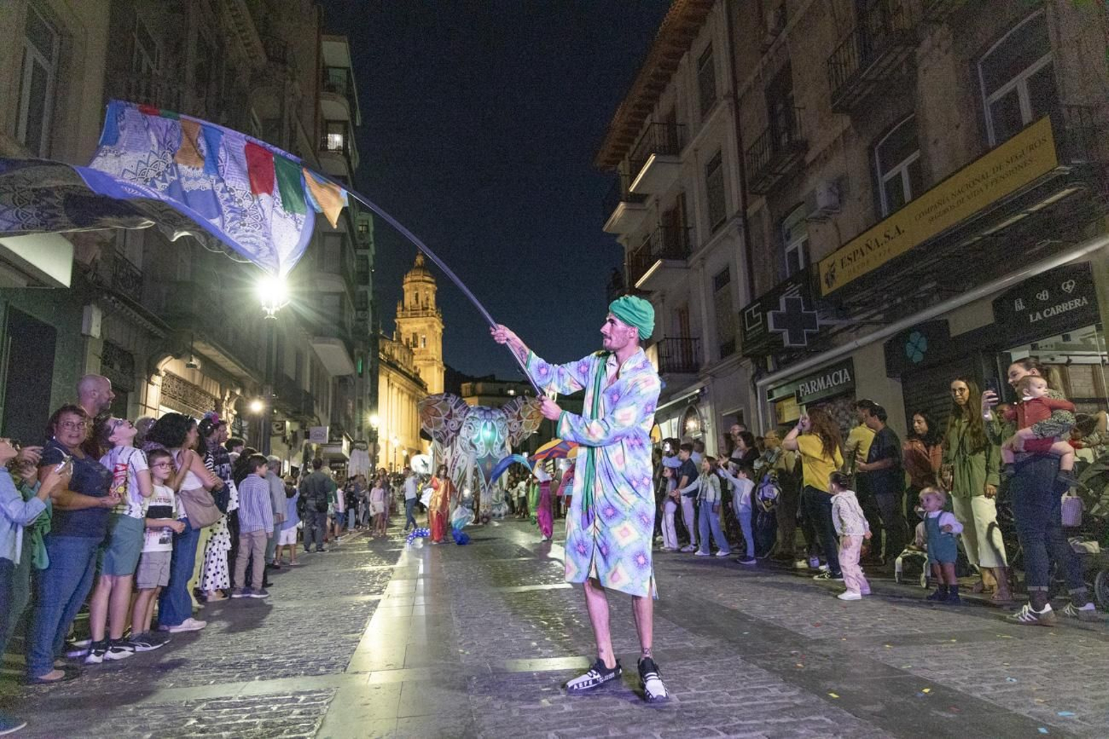 Pregón de David Uclés y cabalgata por la Feria de San Lucas