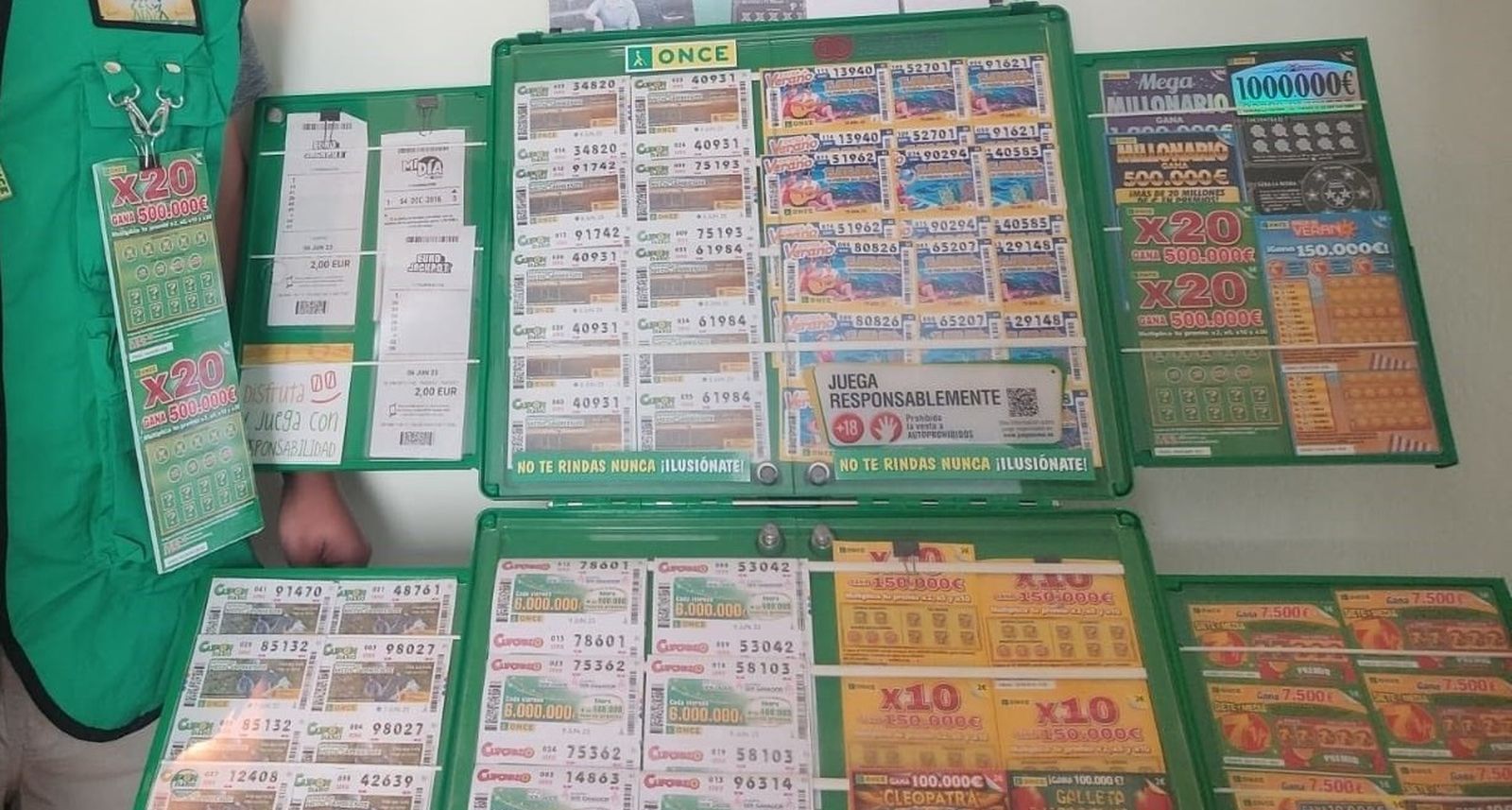 El 'Rasca de Navidad' deja 300.000 euros en Pino Montano