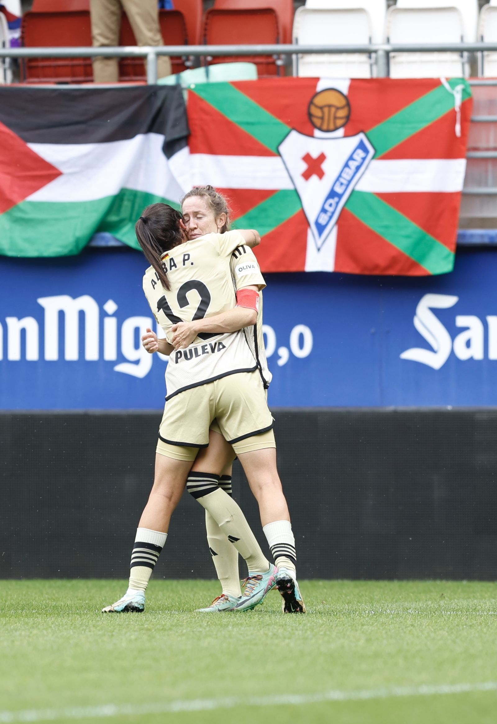 Las mejores imágenes del Eibar-Granada CF femenino