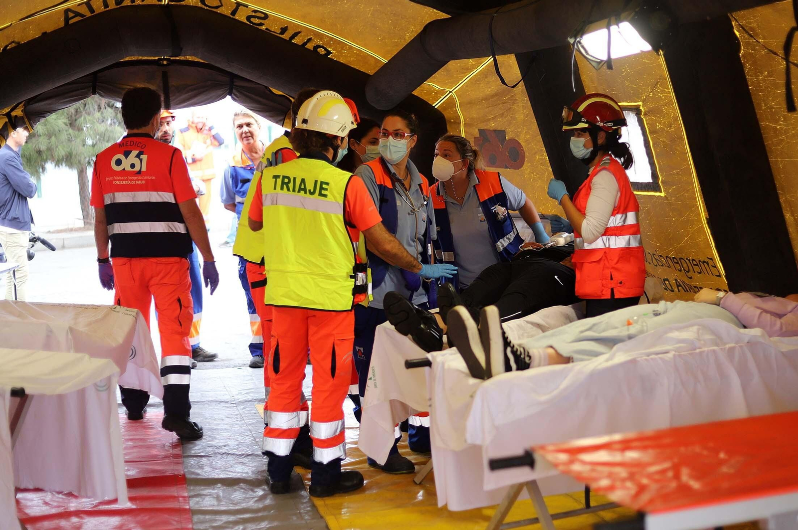 Simulacro de accidente en el Puerto de Huelva dentro del ejercicio regional RespuestA22, en imágenes