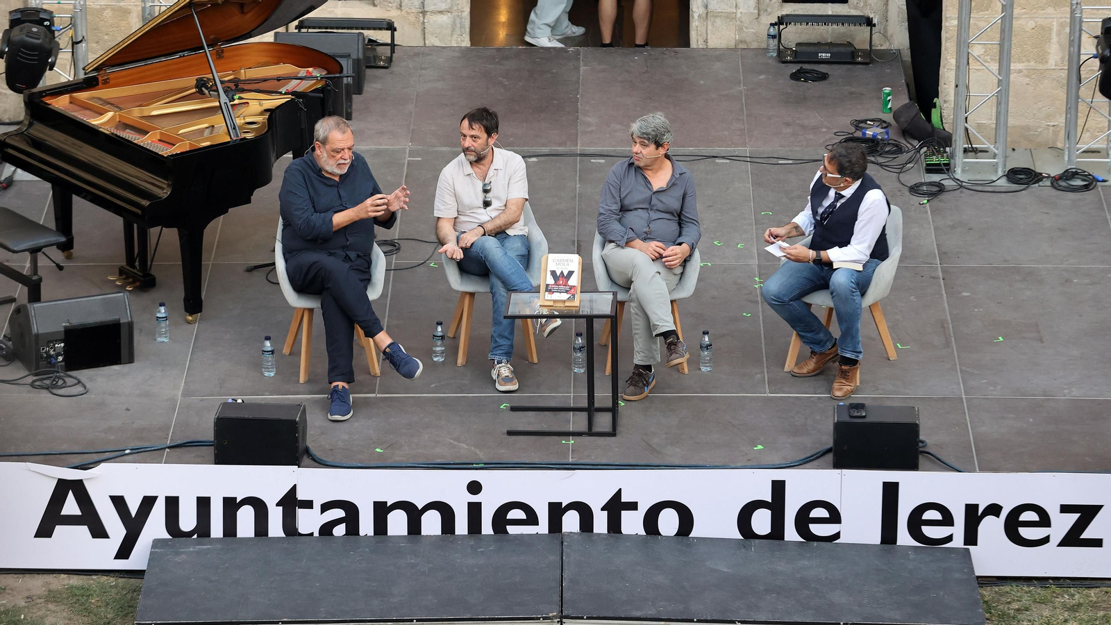 Imágenes de los actos del sábado en la Feria del Libro de Jerez