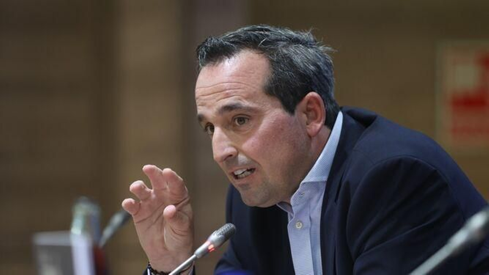 Kike Pérez, durante una rueda de prensa Kike Pérez, durante una rueda de prensa