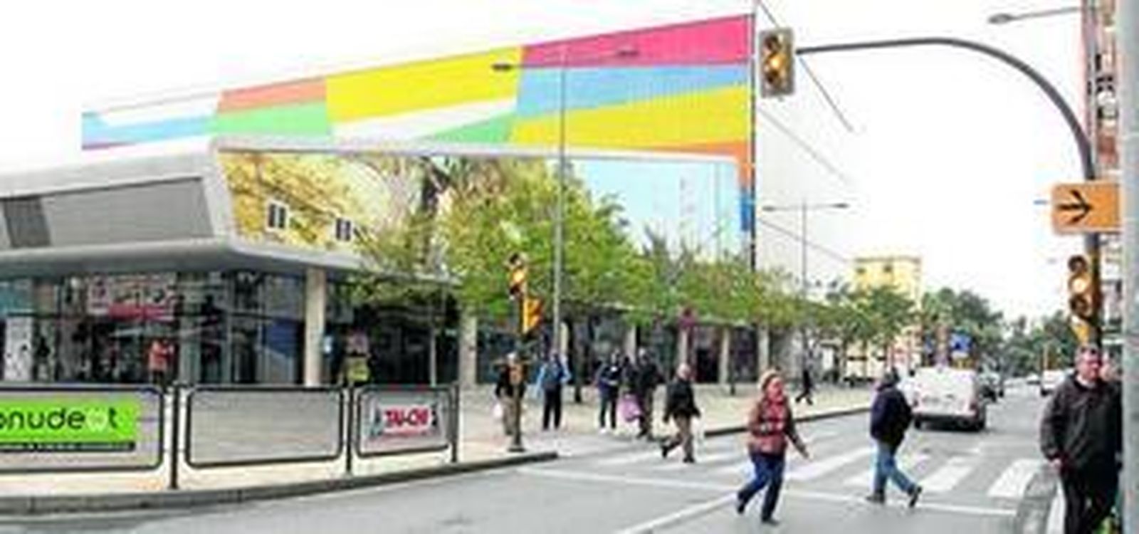 Tramo de la avenida de Italia que será peatonalizado para unir el mercado al centro de la capital.