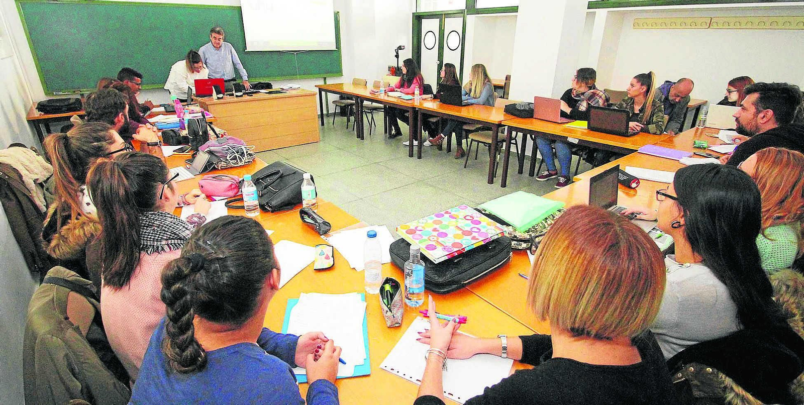 Una de las clases del máster de Formación del Profesorado, de los más demandados en la UHU.