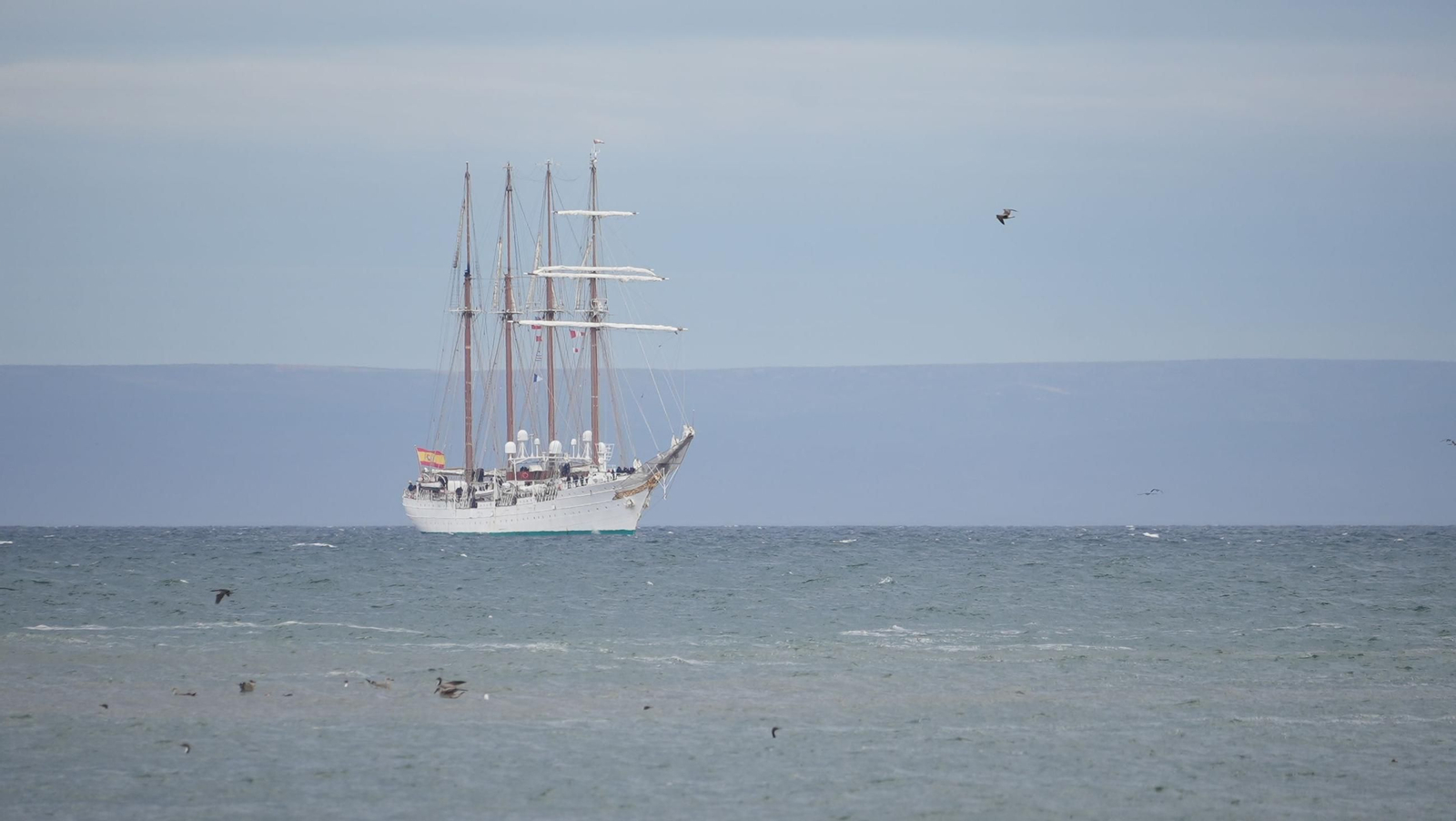 Las imágenes del 'Juan Sebastián de Elcano' en Punta Arenas (Chile)