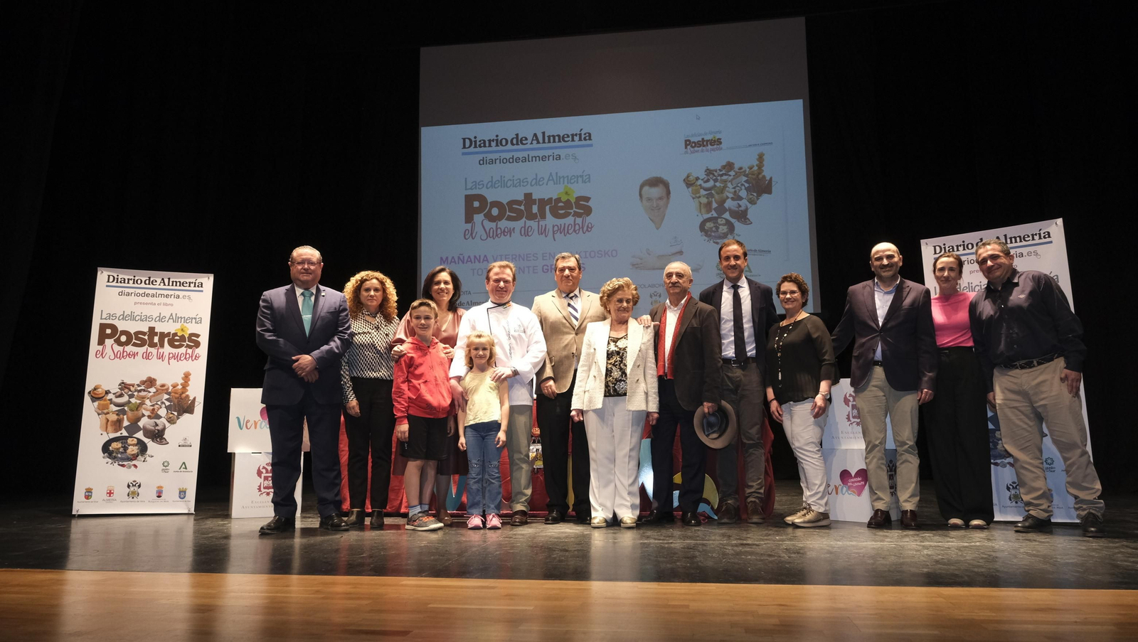 La presentación del libro de postres de Antonio Carmona, en imágenes