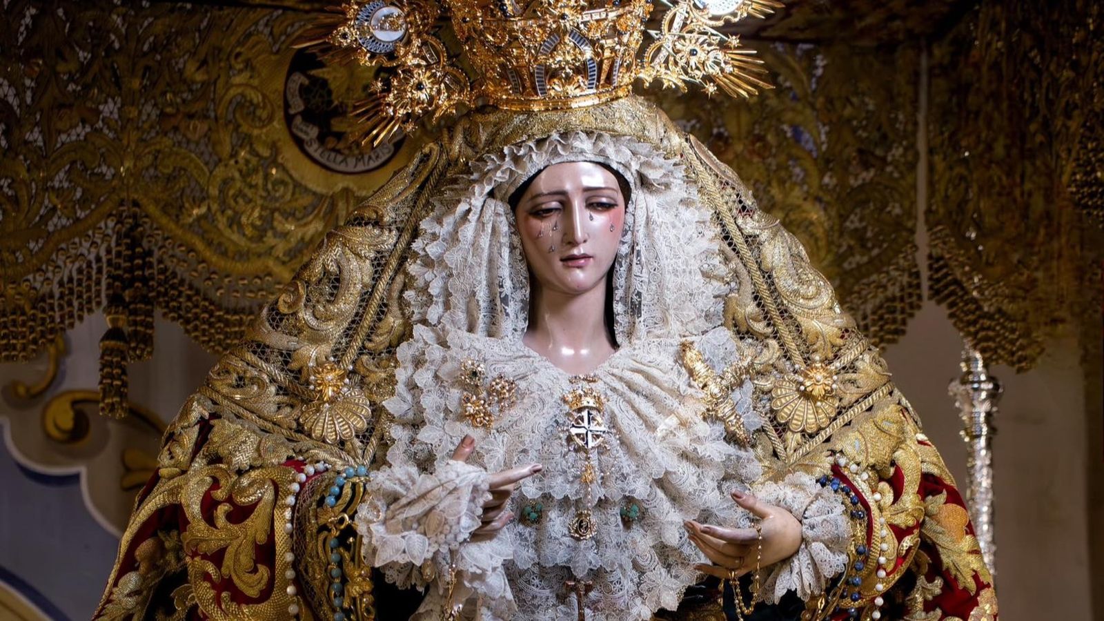 Fotogalería ‘Granada bajo palio’ 2025: Nuestra Señora del Rosario en sus Misterios Dolorosos
