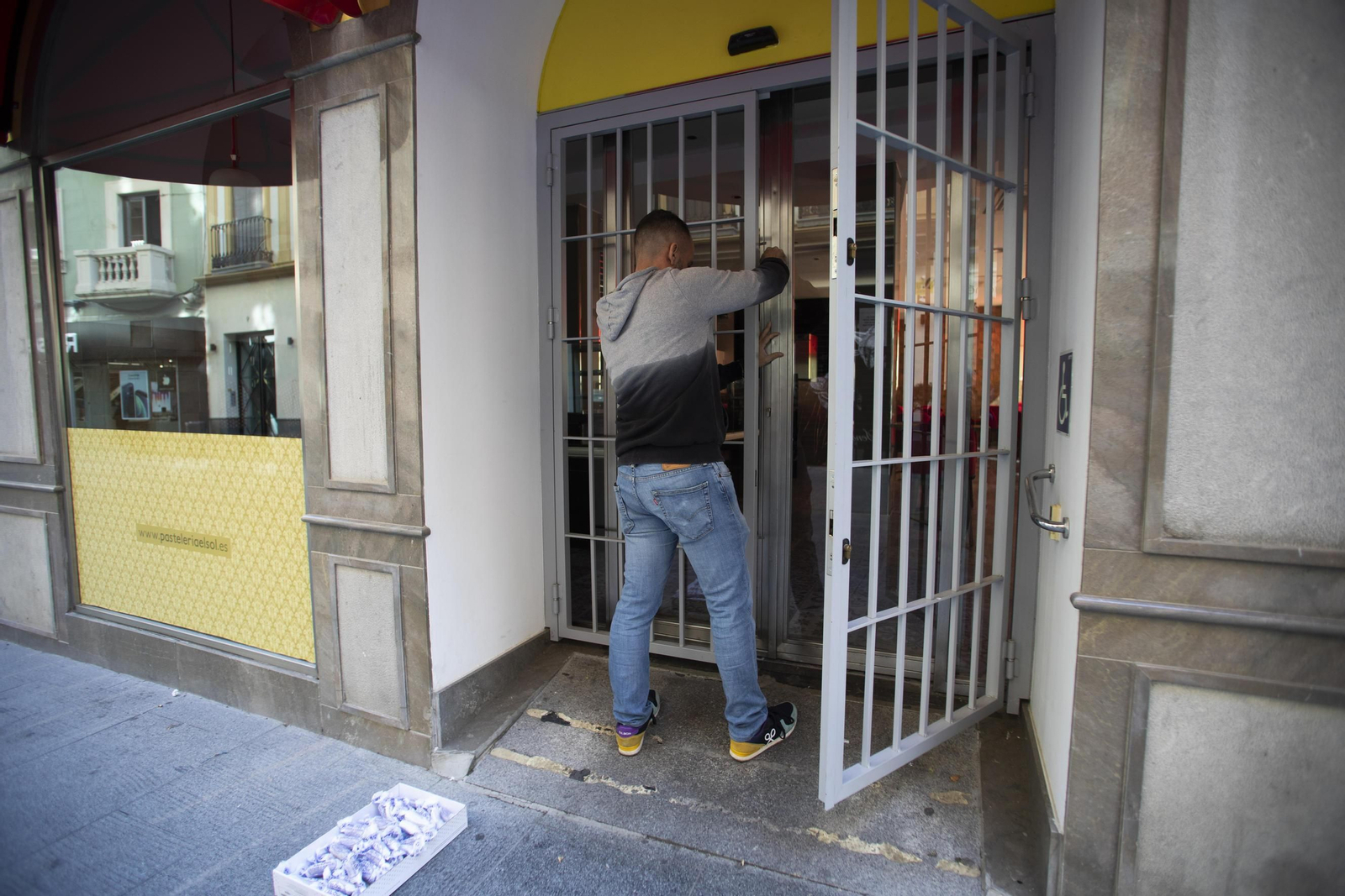 Estos son los pueblos de Granada que superan la  tasa límite de coronavirus y tendrían restricciones desde el viernes