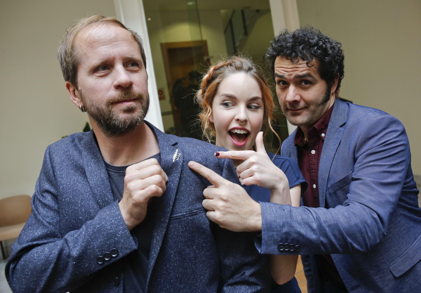 Alberto López, Amarna Miller y Alfonso Sánchez, ayer, en el Rectorado de la UMA.