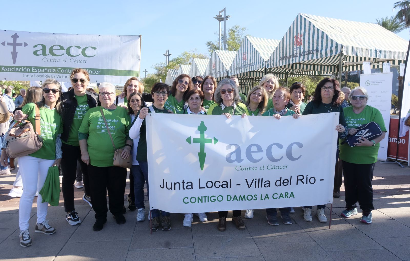 La Carrera por la Vida de la Asociación Española contra el Cáncer en Córdoba, en fotografías