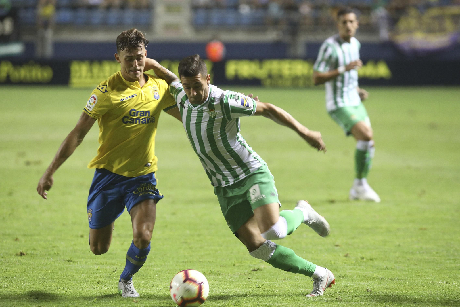 Las imágenes de la final del Betis-Las Palmas del Trofeo Carranza