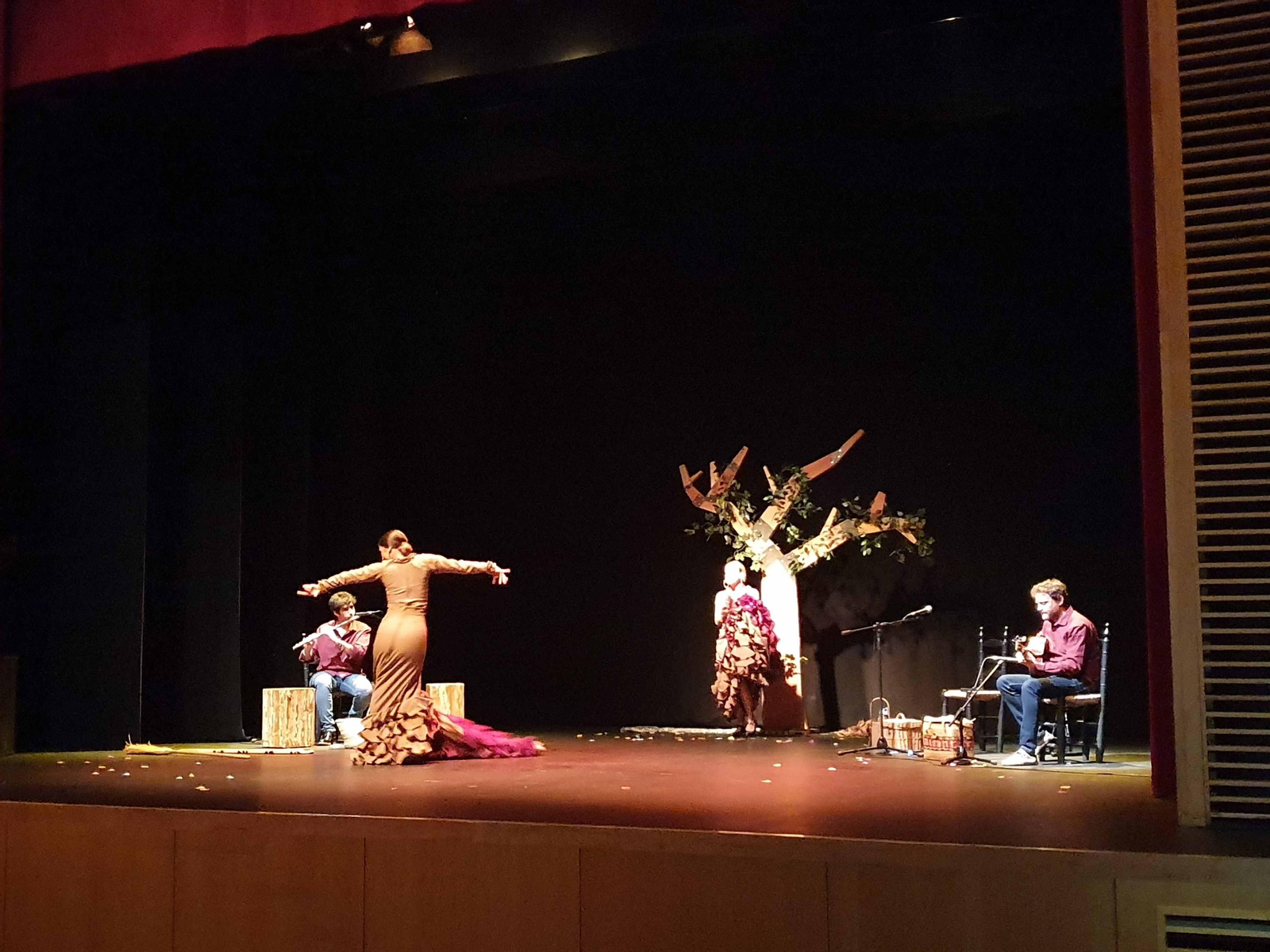 "El árbol con alas"