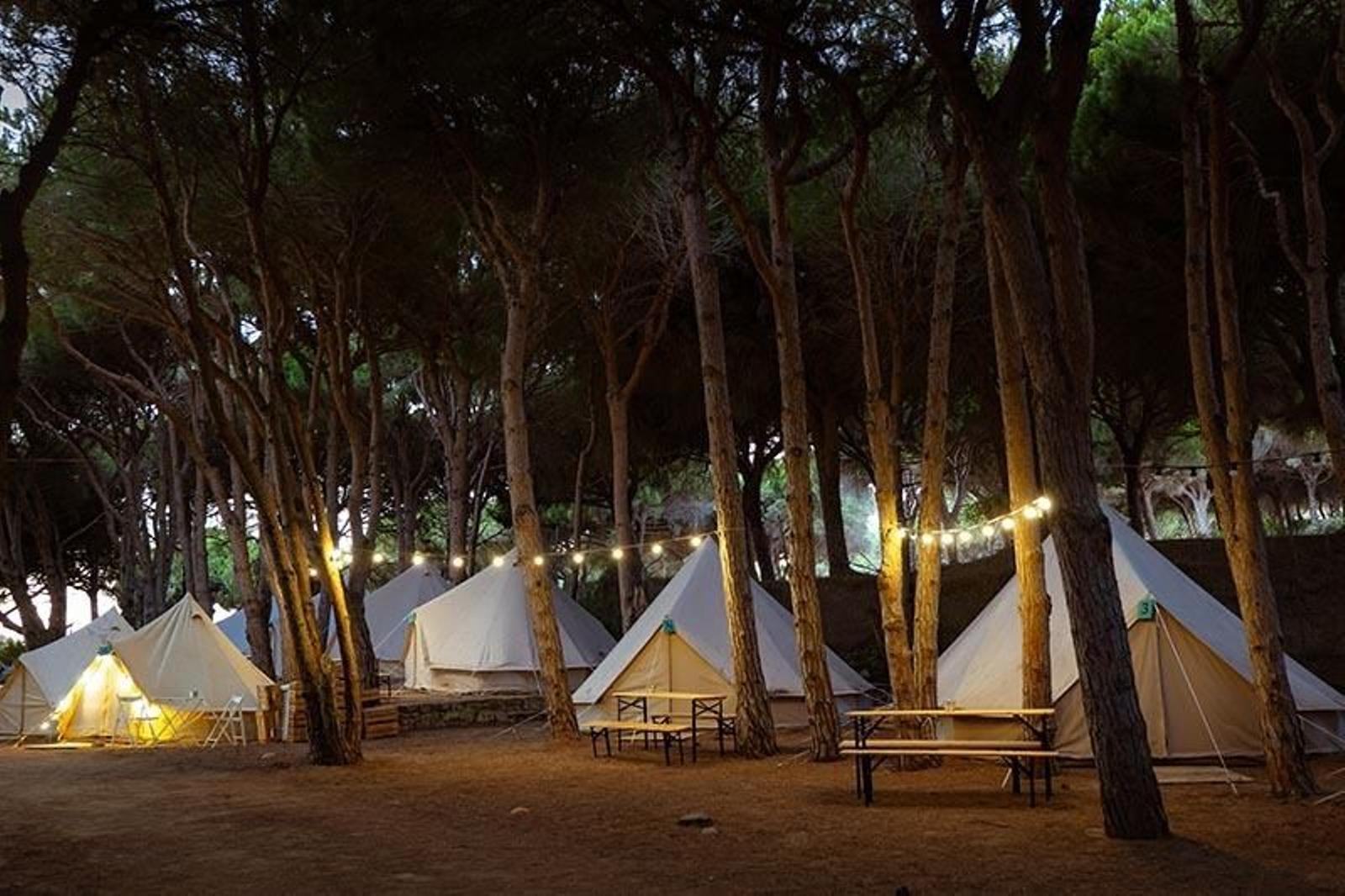 Descubre el lujo de acampar en estos lugares de Granada