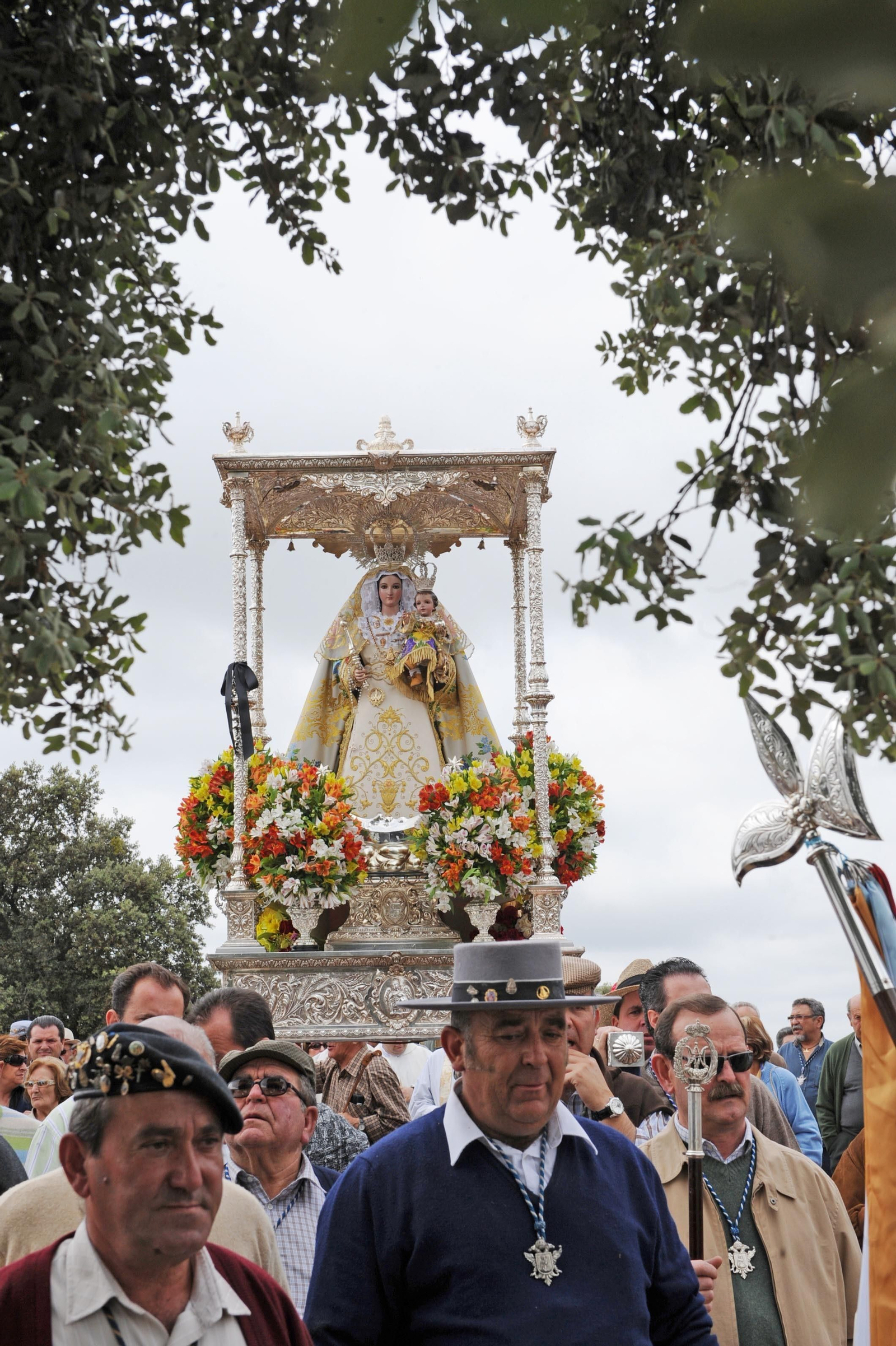 La Virgen en su llevada a Villanueva de Córdoba La Virgen en su llevada a Villanueva de Córdoba