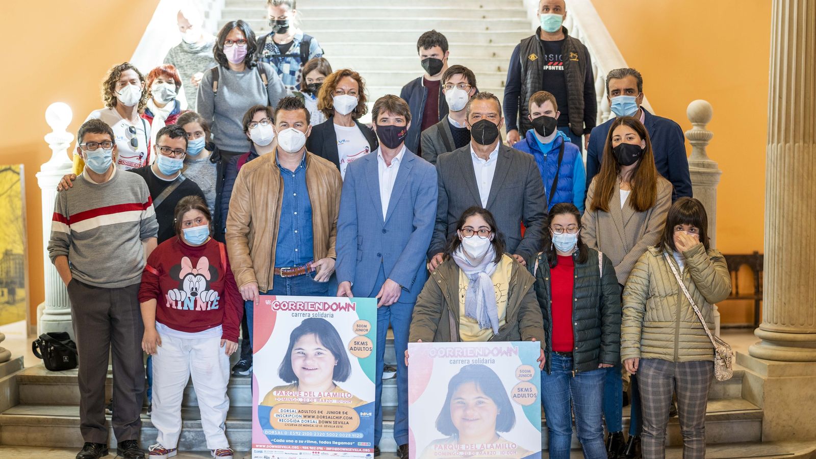 Presentación de Corriendown en el Ayuntamiento de Sevilla.