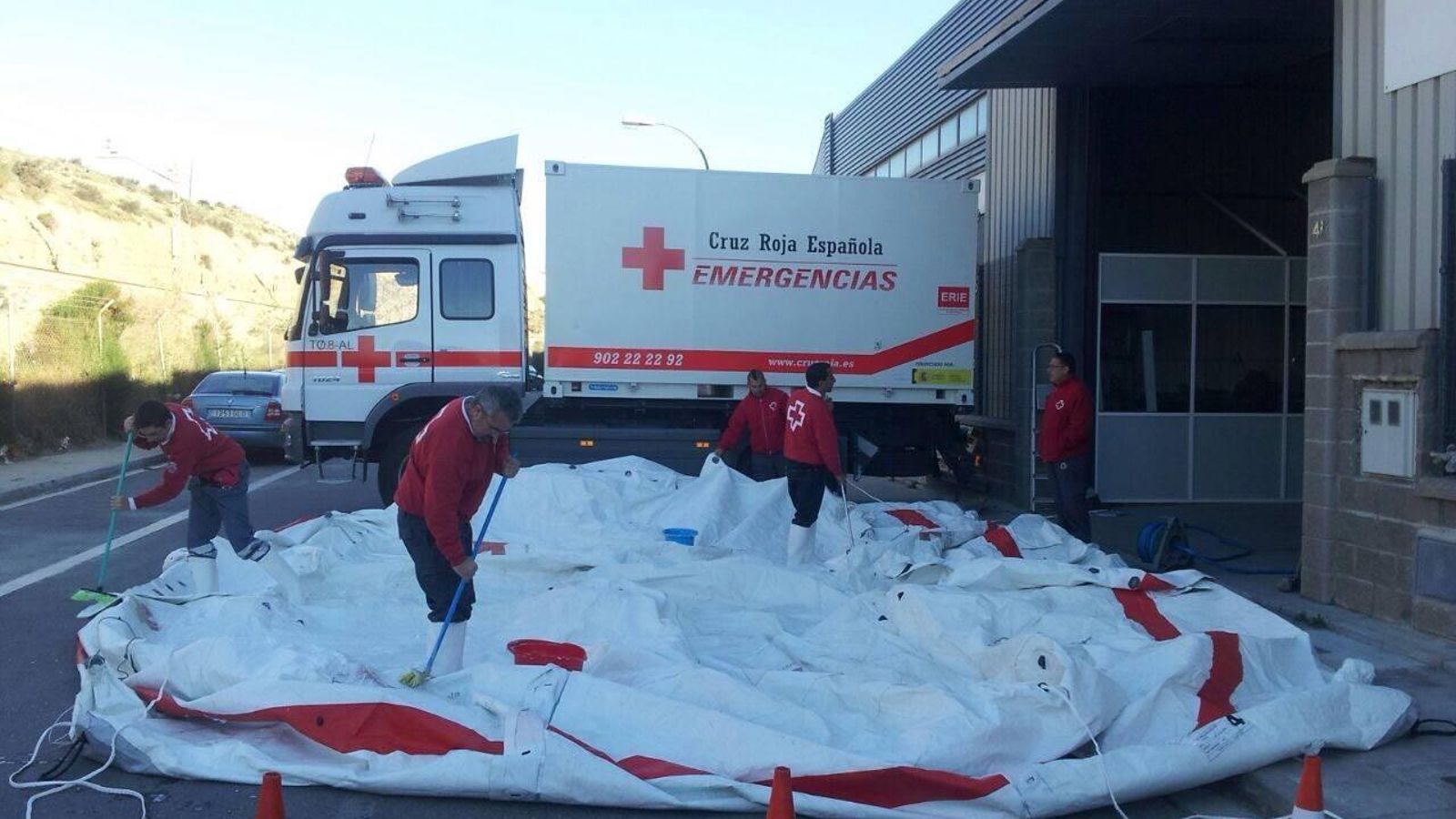 El mantenimiento de los medios materiales es permanente