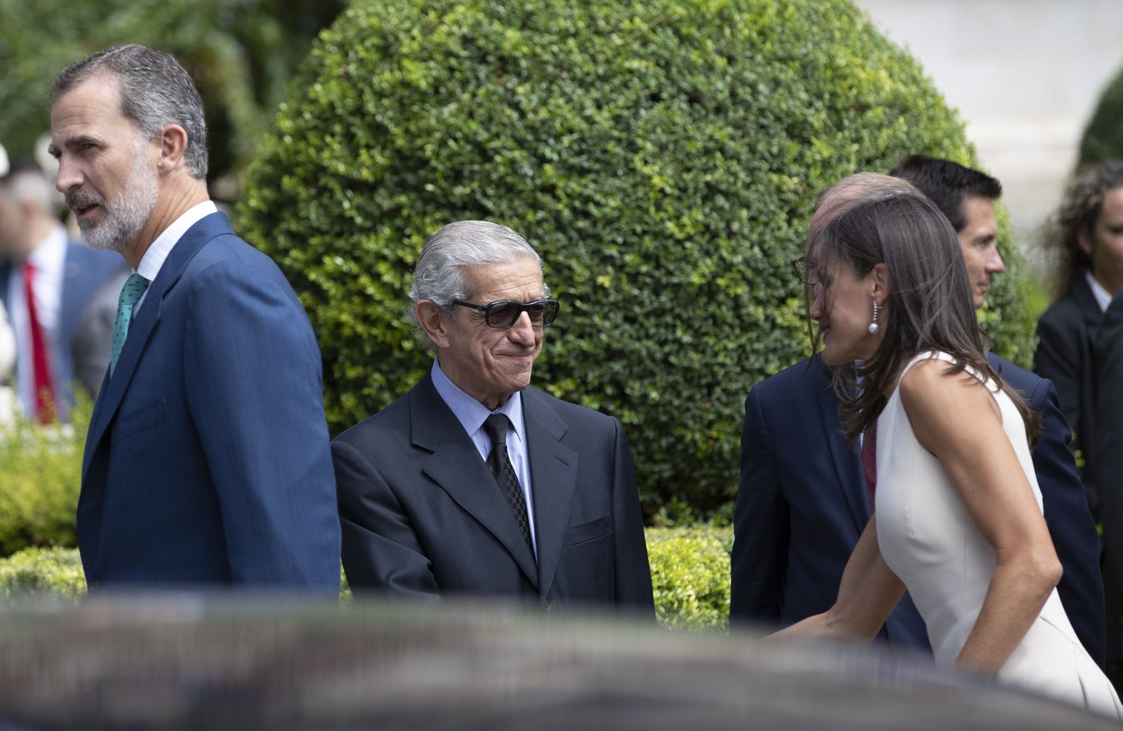 La visita de los Reyes a la exposición 'El viaje más largo', en imágenes