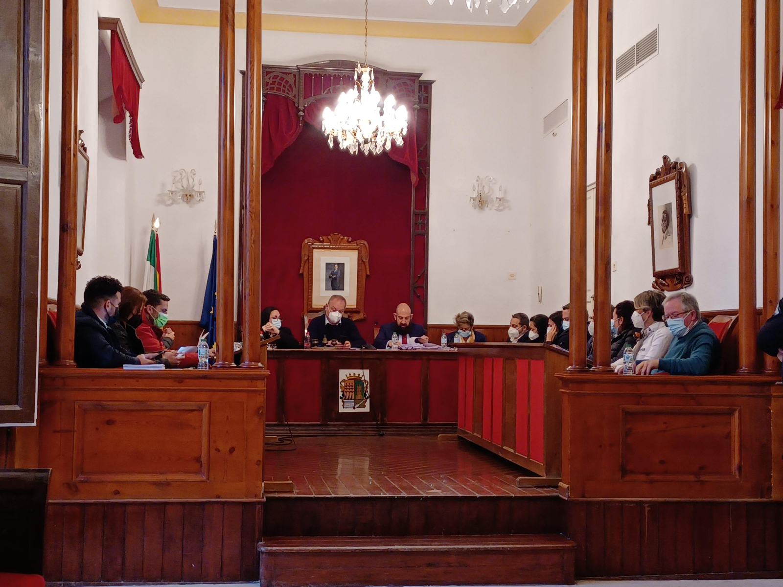 Pleno de Cuevas en el que se han aprobado los presupuestos de este año.