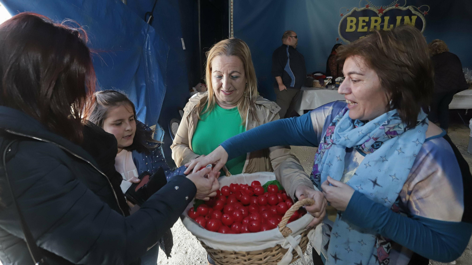 Imágenes de la gala solidaria para el circo Berlín.