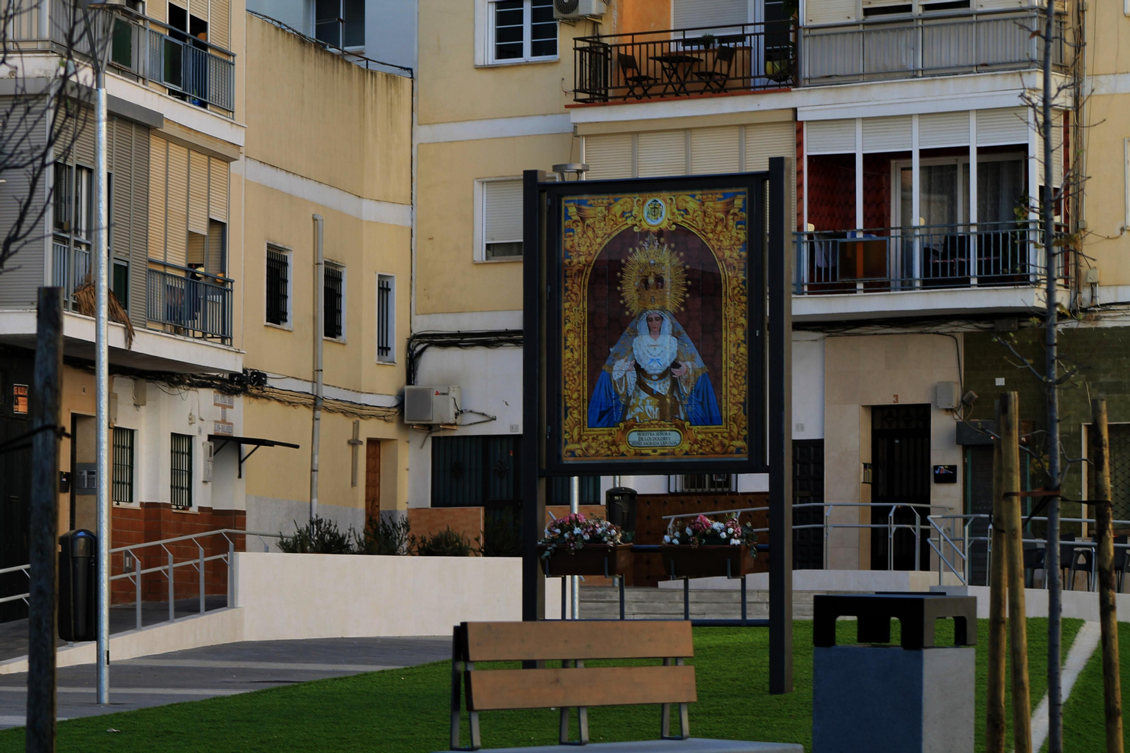 Barrio a Barrio: Imágenes de la Barriada de Los Dolores