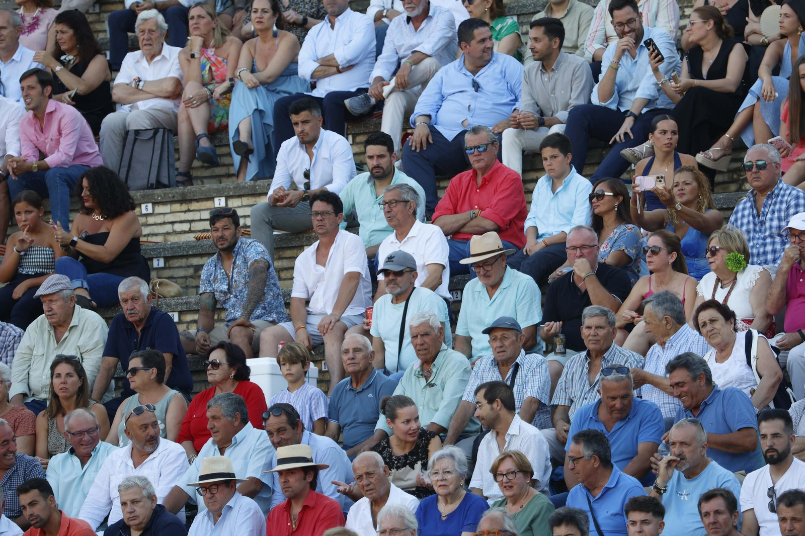 Búscate durante la corrida de toros del jueves de la Feria Real de Algeciras 2025