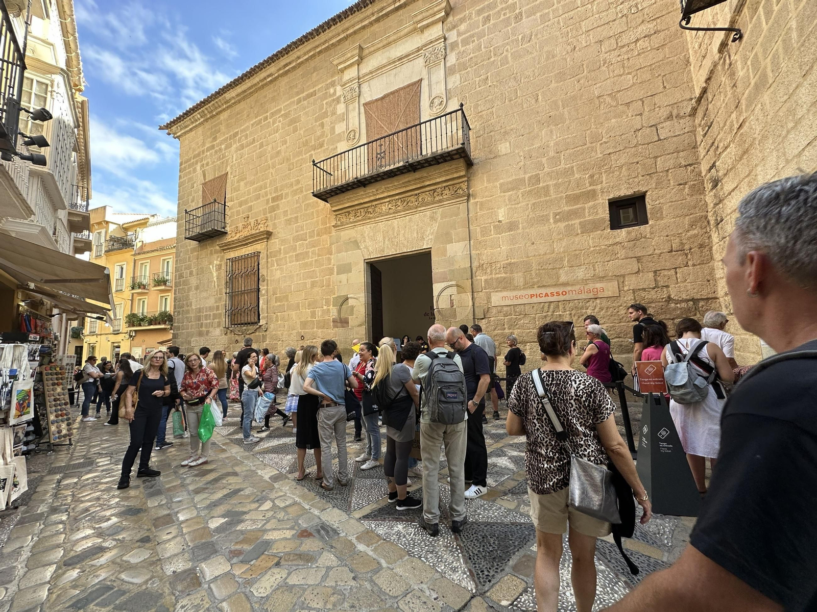 La entrada del Museo Picasso Málaga, en calle San Agustín.