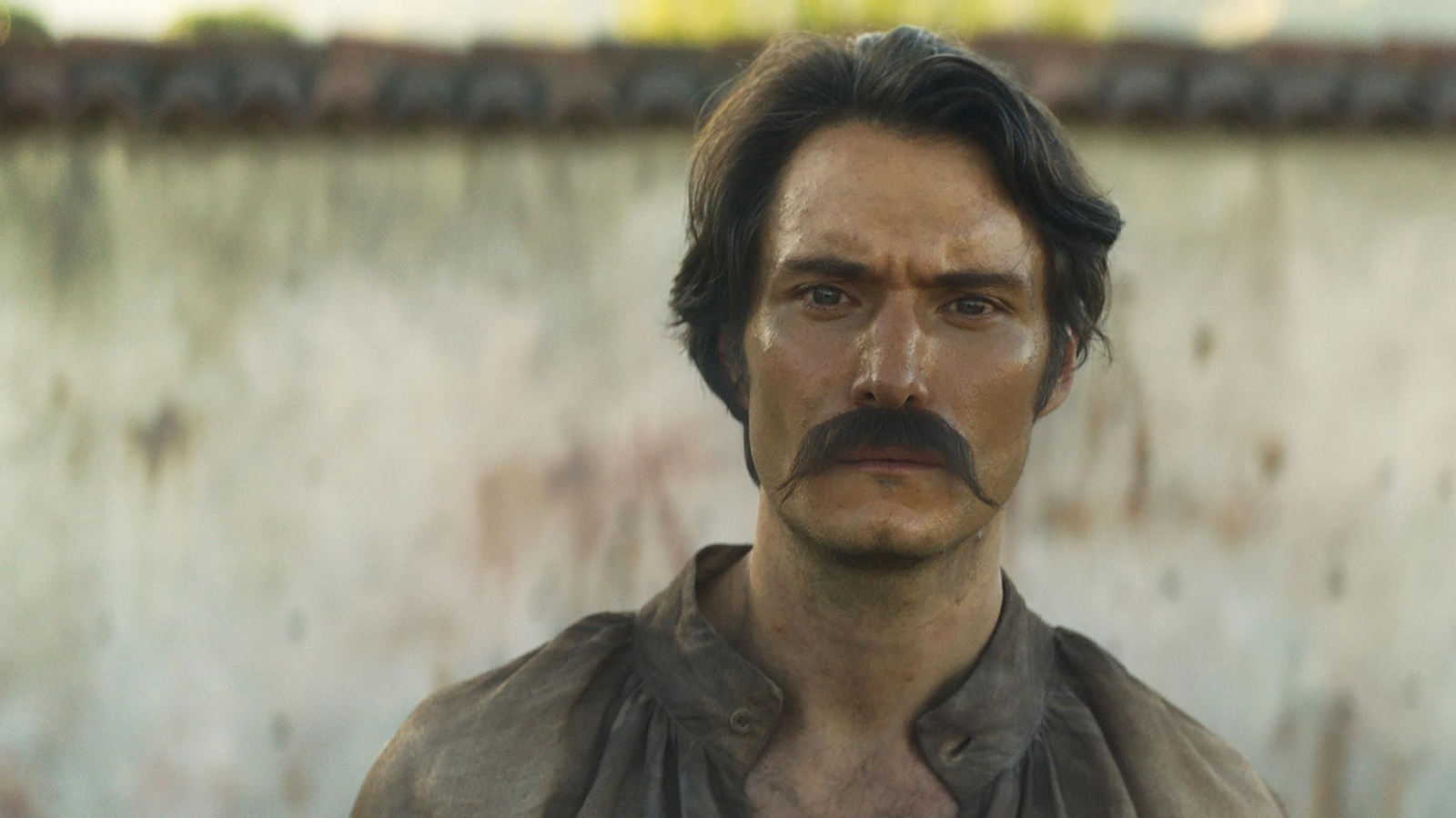 El actor Claudio Cataño interpreta a Aureliano Buendía en 'Cien años de soledad'. El actor Claudio Cataño interpreta a Aureliano Buendía en 'Cien años de soledad'.