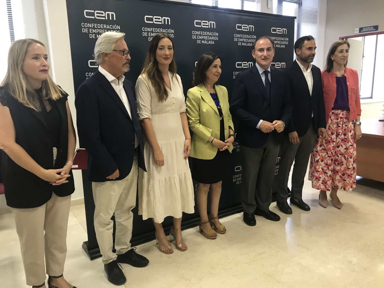 La ministra de Defensa, Margarita Robles, momentos previos a la Confederación de Empresarios de Málaga, este viernes.