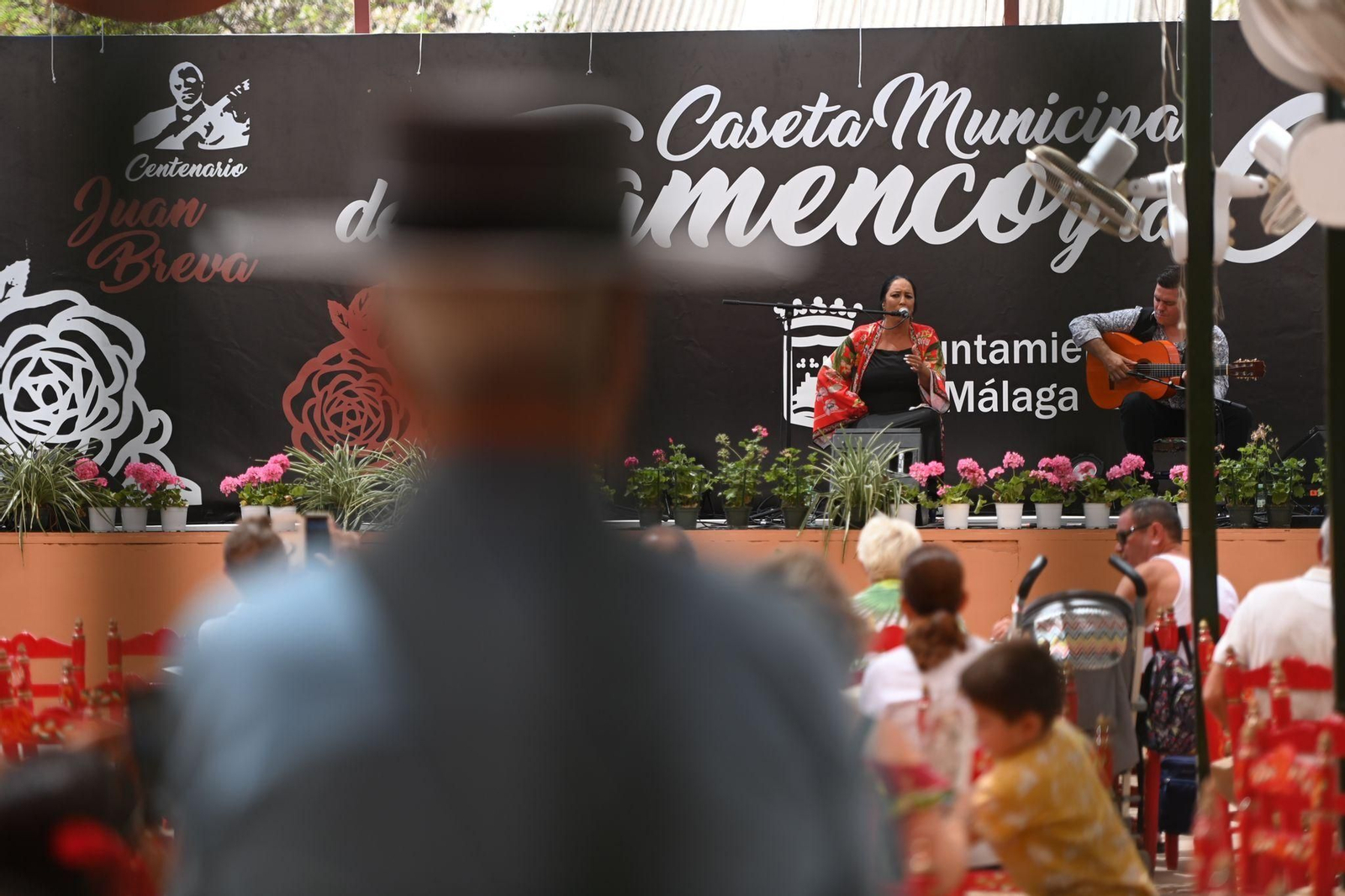 Las fotos del lunes festivo en la Feria en Málaga