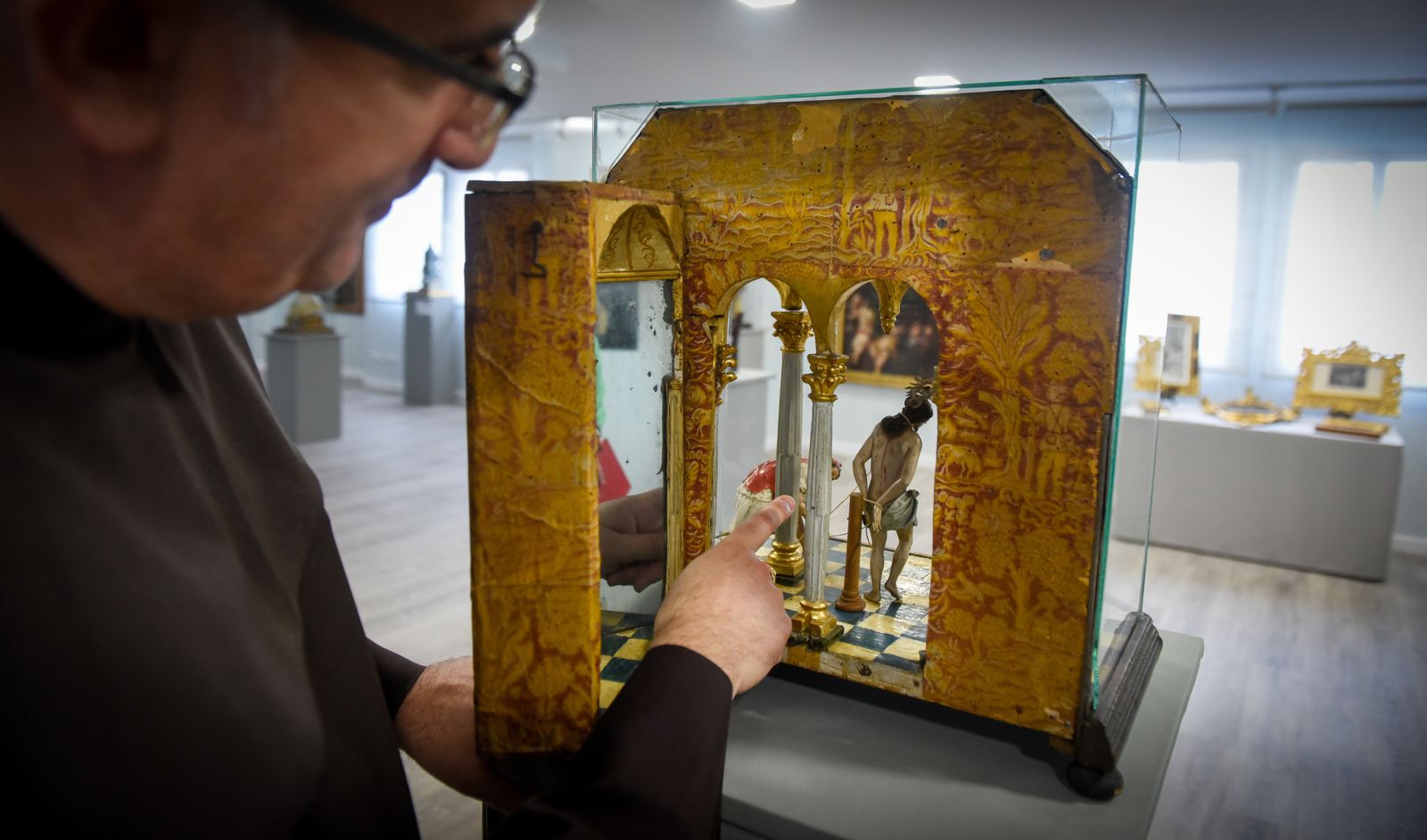 Imágenes de las nuevas piezas donadas para la exposición conventual, del Museo del Convento del Santo Ángel