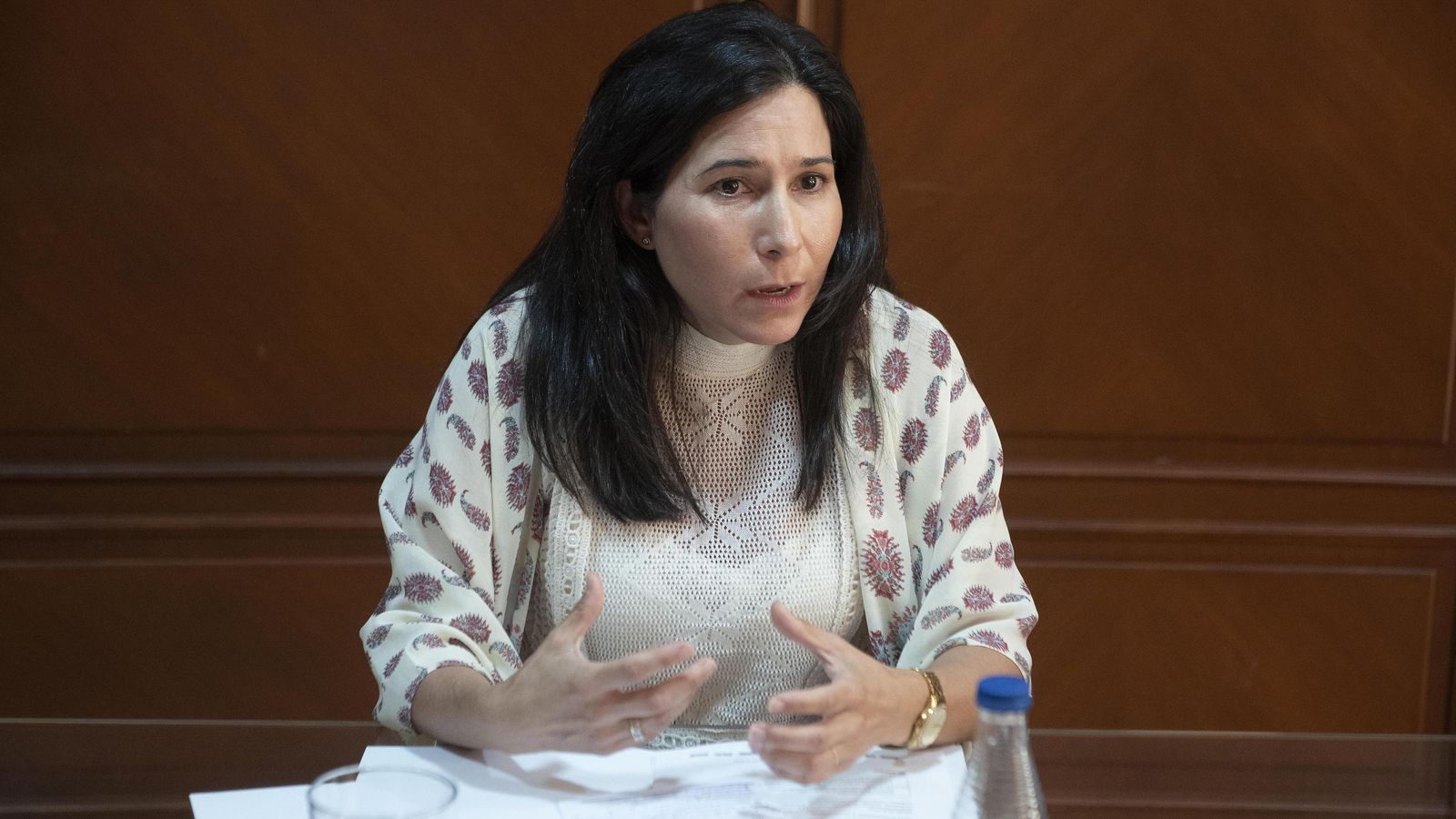 Dra. María Espinosa, especialista en Farmacia Hospitalaria Dra. María Espinosa, especialista en Farmacia Hospitalaria