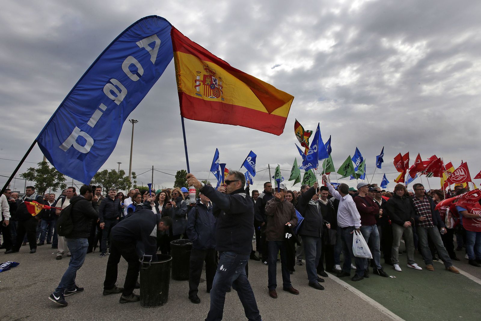 Las imágenes de las protestas de los funcionarios de prisiones