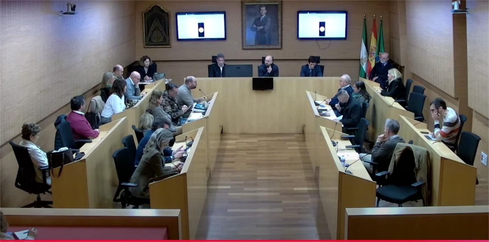 Una imagen del pleno extraordinario celebrado este viernes.