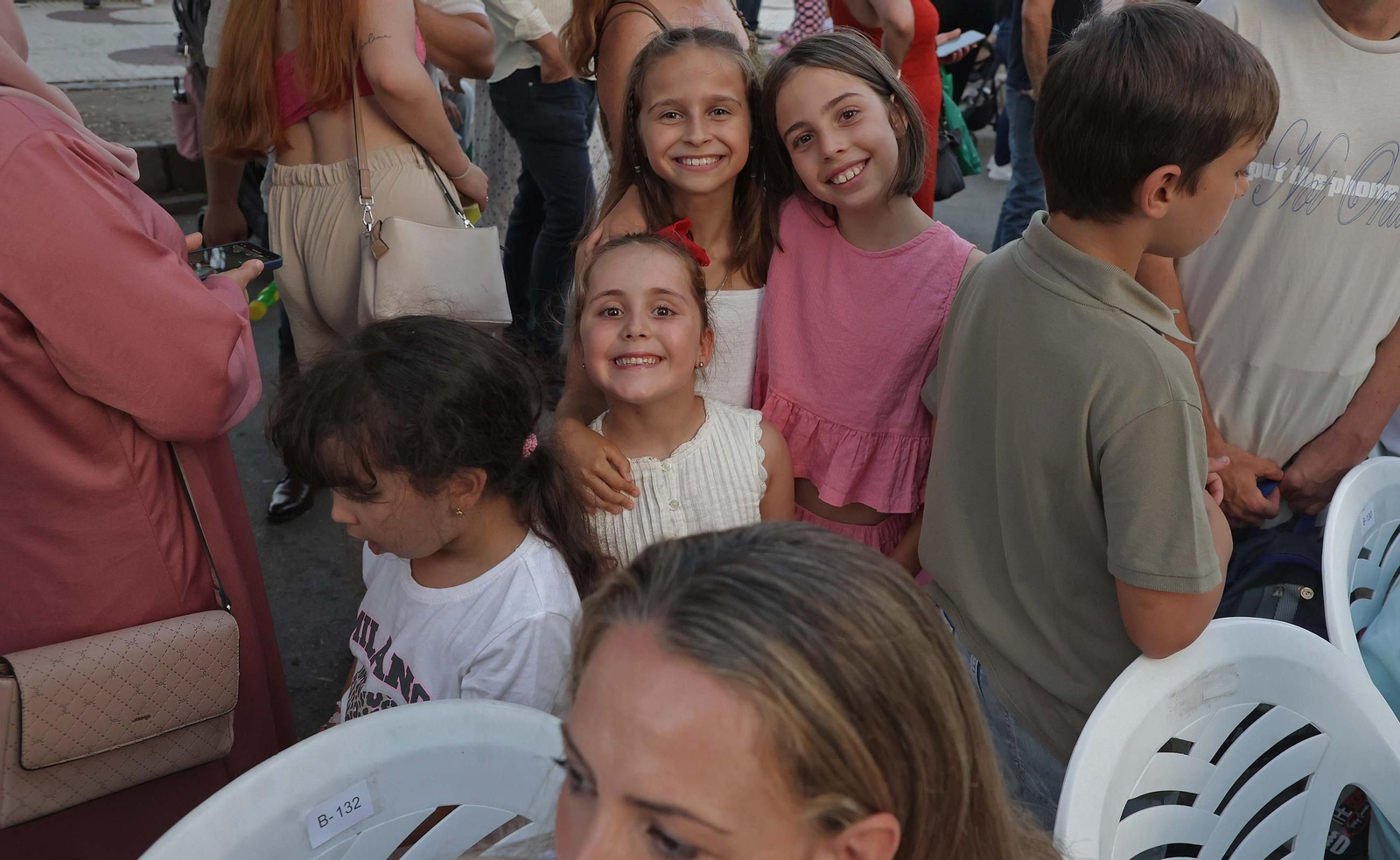 Búscate en las fotos de la cabalgata de la Feria Real de Algeciras 2025