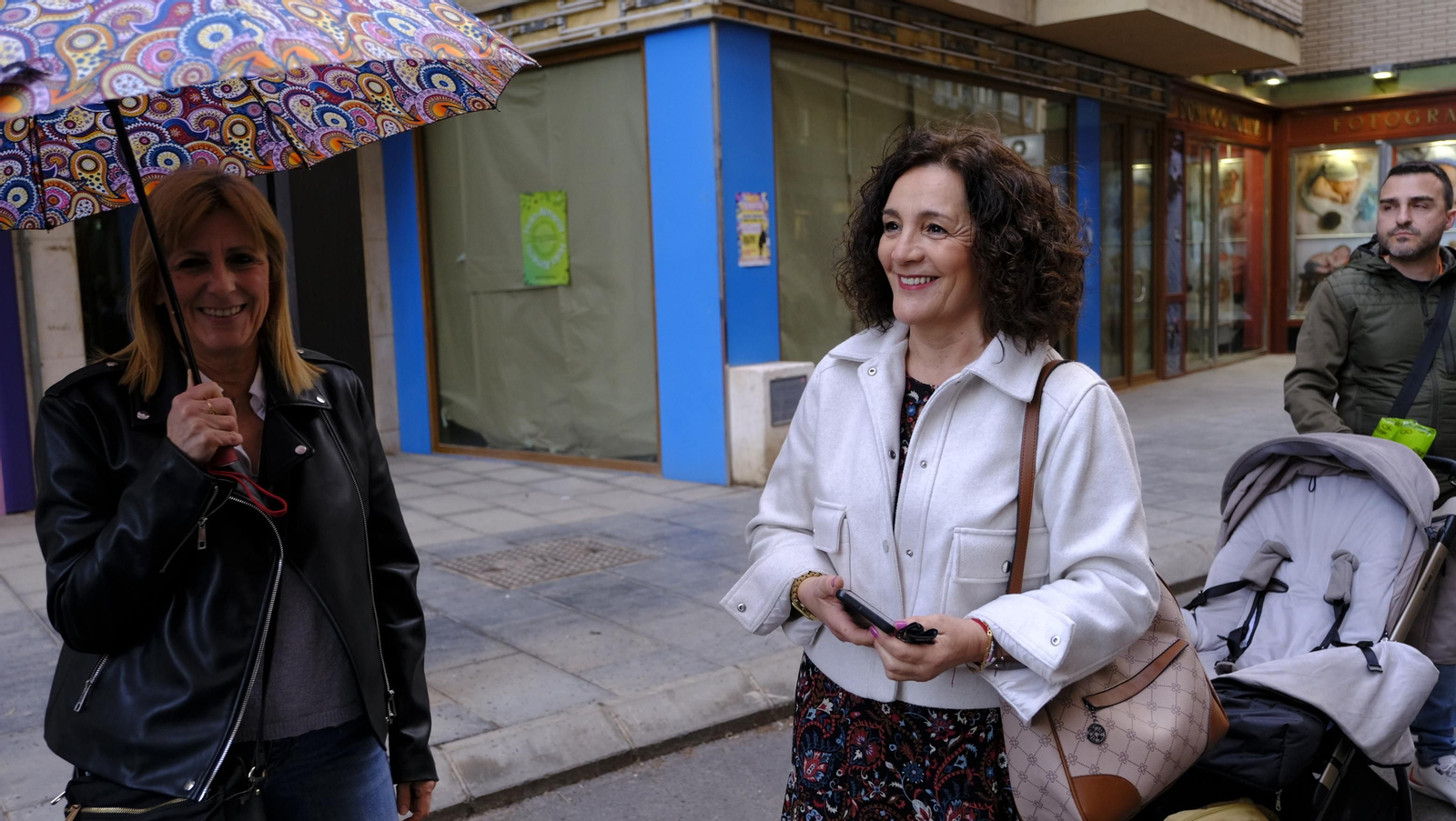 Pasión vuelve a su Iglesia de Santa Teresa azotada por la lluvia