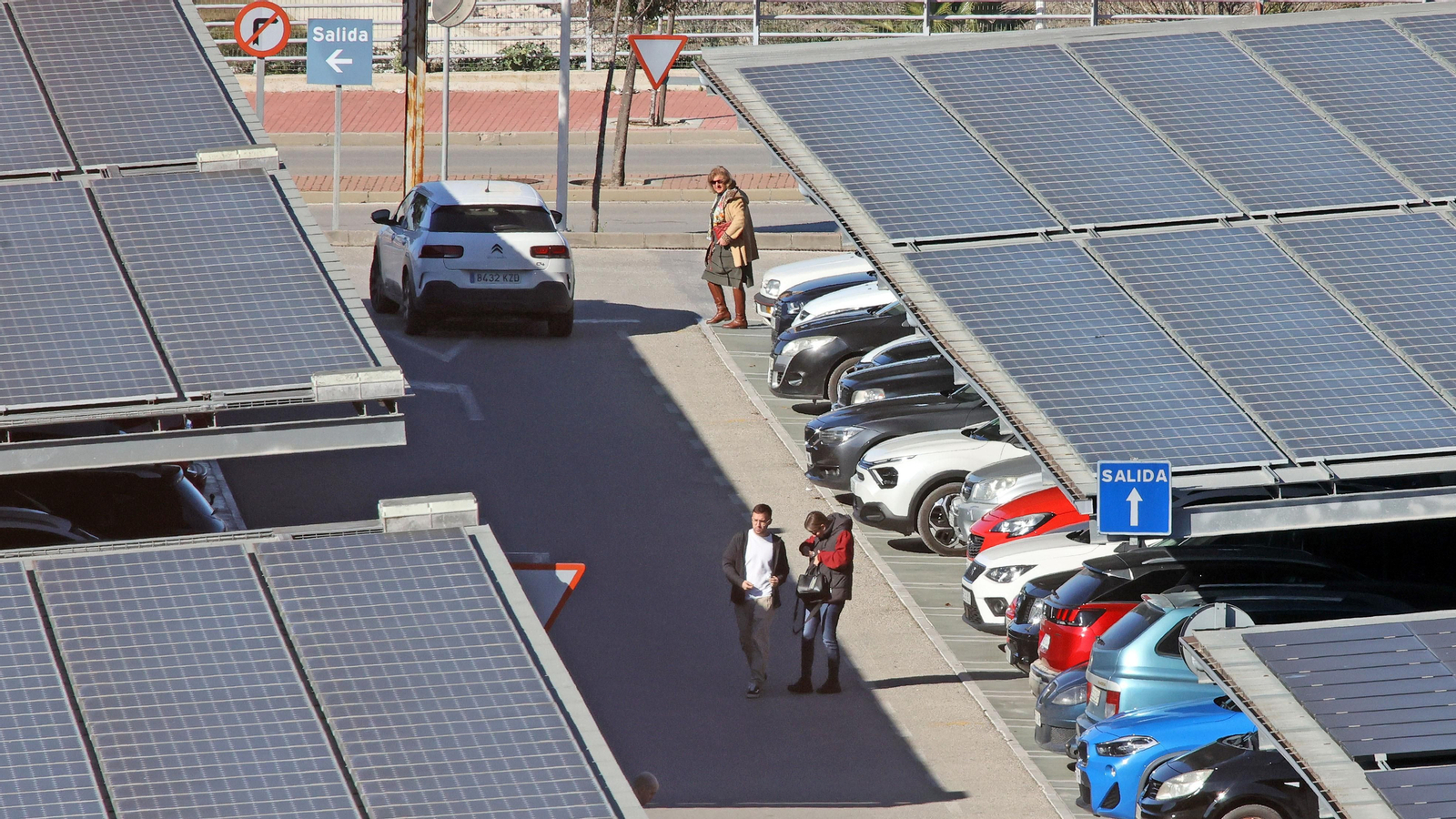 Comercios llenos por las rebajas en Jerez