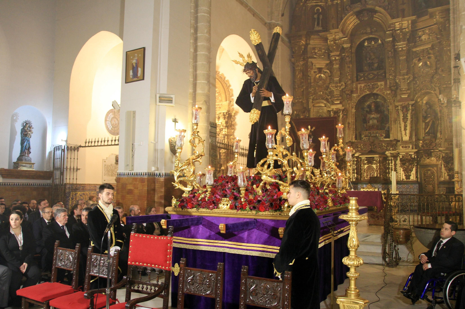 Imágenes del Vía Crucis Oficial de la Semana Santa presidido por el Señor de Pasión
