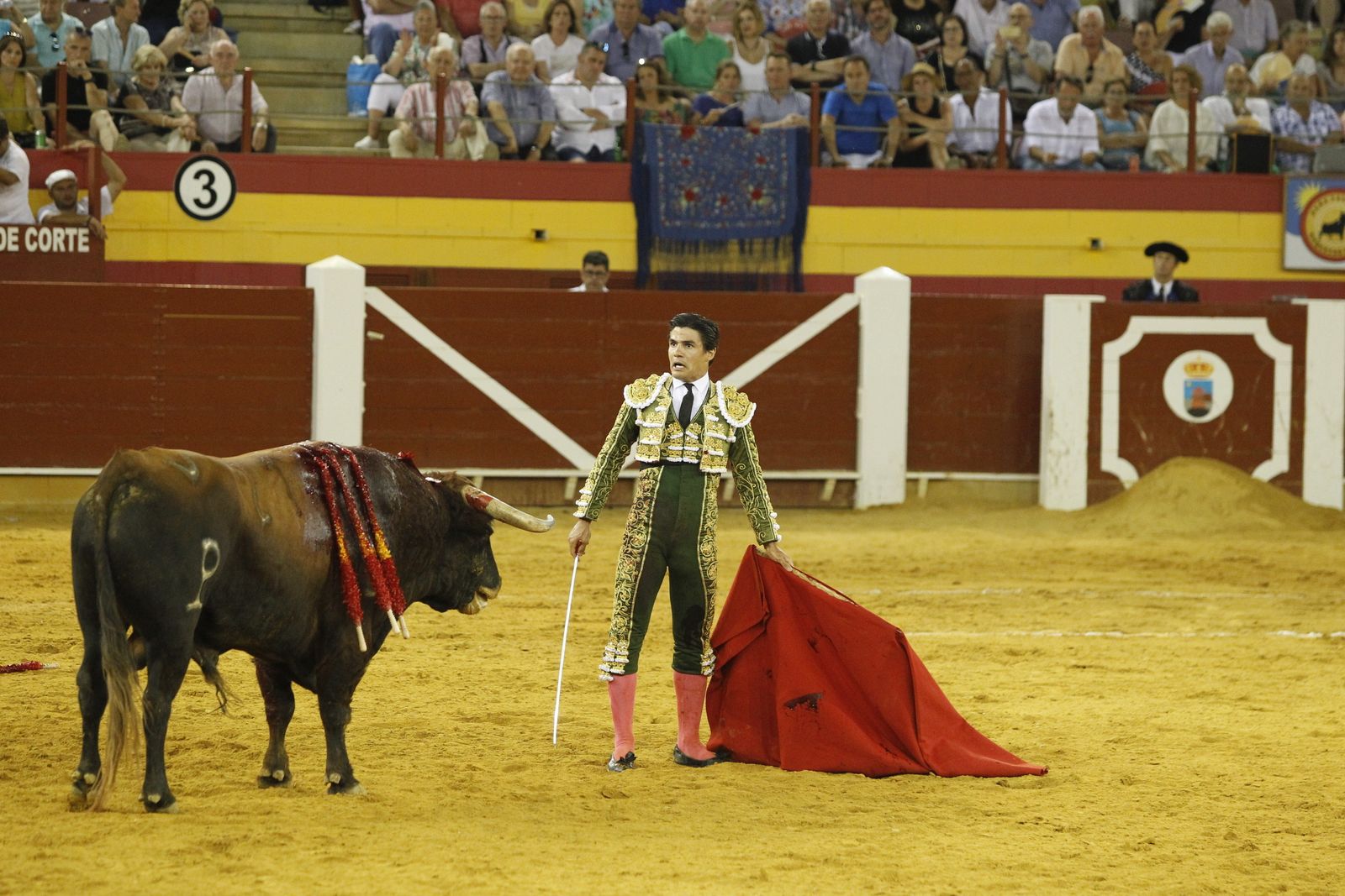Fotogalería corrida toros Feria Santa Ana-Roquetas de Mar-El Juli-Perera-Aguado