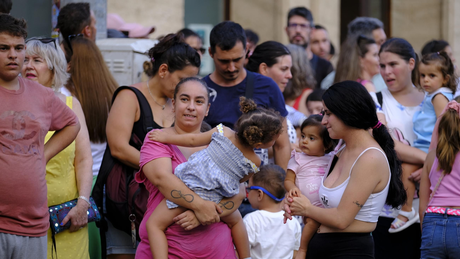 Las mejores imágenes de la Batalla de Flores de Almería